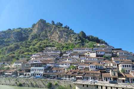 Berat Private Day Tour from Tirana – Castle, Local Food & Tasting