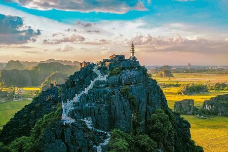 Full Day Ninh Binh Tour from Hanoi: Hoa Lu, Tam Coc, Mua Cave 