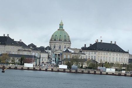 Top 20 Copenhagen Sights in Just 2 Hours Luxury Ride (extra poss)