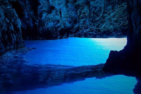 Blue Cave, Hvar Island & Paklenjaci Speedboat Tour from Split