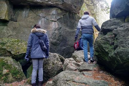 Private Duncan/Metcalfe Caves Hike, Collingwood/Blue Mountain