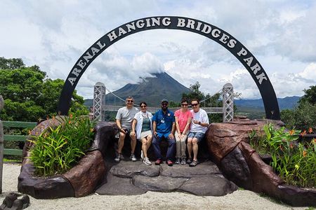 Private Guide Hanging Bridges, Fortuna Waterfall, Arenal Volcano 