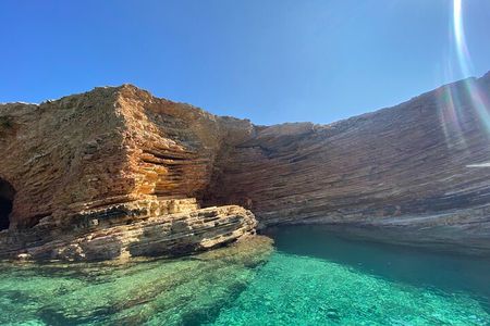 Daily Boat Trip Antiparos & Despotico