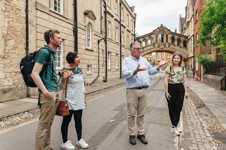 1.5-hour Oxford City and University Walking Tour