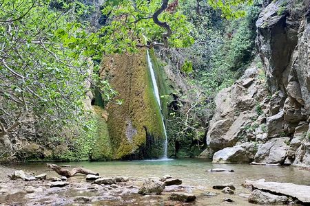 Crete: Richtis Waterfall Guided Hiking Adventure 