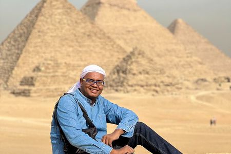 Private Full Day Tour To Giza Pyramids, Saqqara and Dahshur