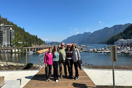 Vancouver and North Shore Grand City Tour with your luggage