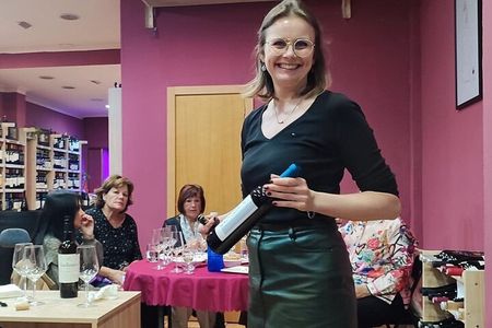 Andalusian Flamenco, Wine and Tapa Experience