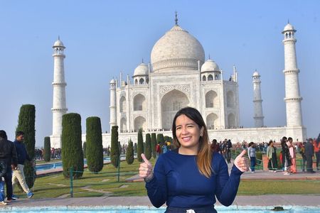 Same Day Taj Mahal Tour From Delhi