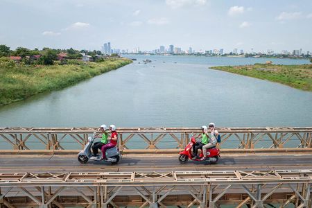 Phnom Penh Silk Island Haft Day Vespa Tour