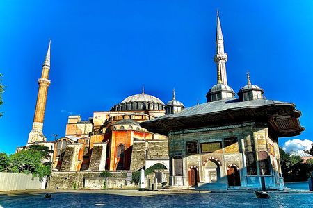 Istanbul - Hagia Sophia, Basilica Cistern and Grand Bazaar Tour
