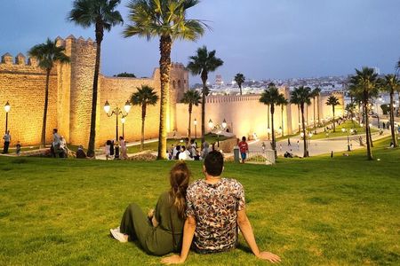 Walking Tour Rabat, City of lights by night 