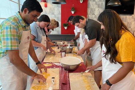 Become a Masterchef in Rome: Pasta, Ravioli and Tiramisù Class 