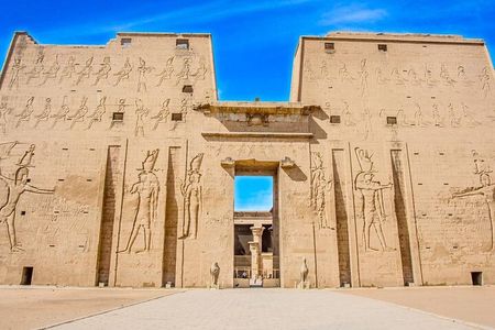 Aswan to Luxor Tour With Kom Ombo and Edfu Temples