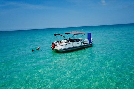 4 Hour Clearwater Beach Private Pontoon Boat Tour 