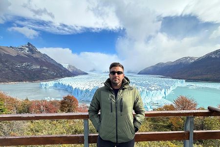 Perito Moreno Glacier Private Tour with Boat Ride