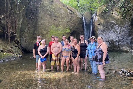 Private Trip to Waterfalls and Beaches in Costa Rica