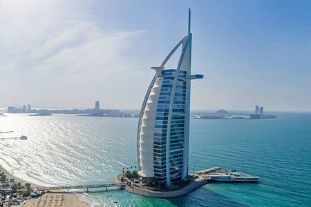 Burj Al Arab Tour with Gold Cappuccino & Transfers Option