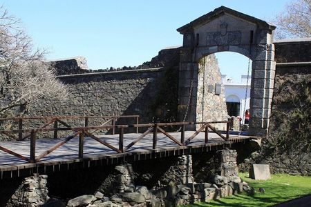 Private Vip Tour Colonia del Sacramento
