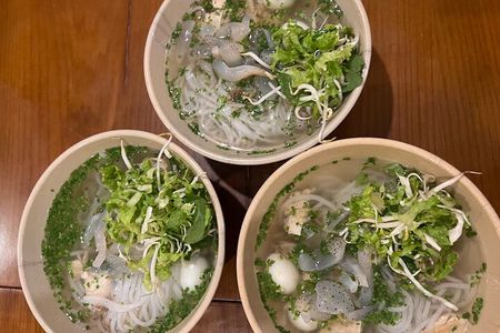 Ho Chi Minh Private Street Food Tour With Female Students Guide