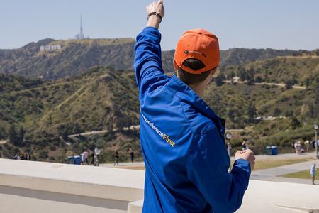 Griffith Observatory Tour and Planetarium Ticket-Assistance