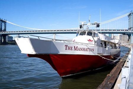 Liberty Sightseeing Cruise and Manhattan Top Sights Walking Tour