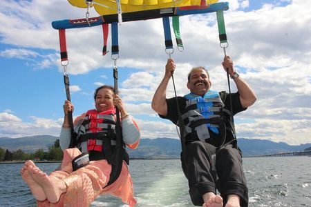 Tandem Parasailing Experience in Kelowna