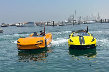 30 Minutes Jet Car Dubai Experience
