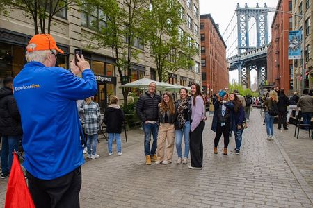 NYC Bus Tour of Brooklyn, Bronx, Queens: Art, Food & Sports