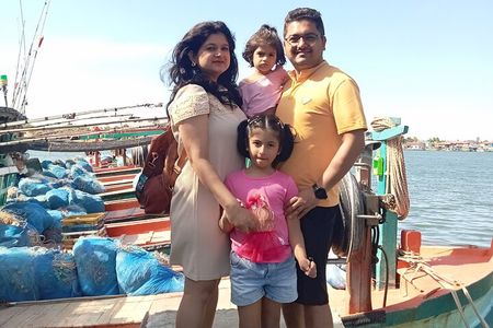 Kampot/Cambodia pepper farm . Cave. lake. Kep Crab market & more.