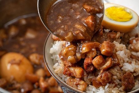 Taste Taipei: Private 6H Food Tour from Keelung Shore Excursion