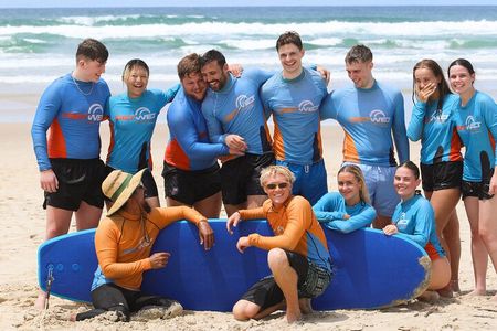 Surf Lesson on the Gold Coasts locals Favourite beach (Ages 14+)