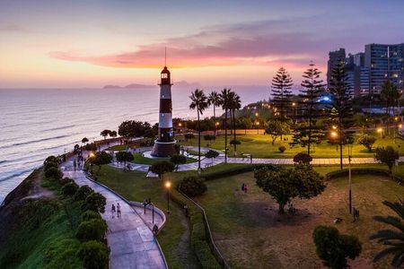 Discover Miraflores and Barranco: Modern Lima and Bohemia 