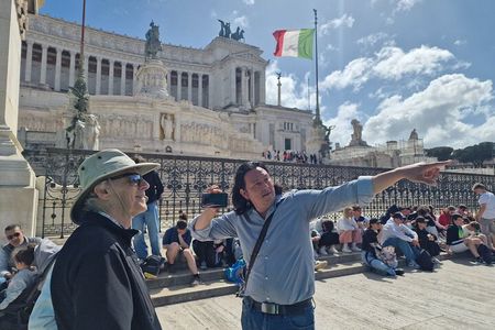 World War 2 Walk Tour in Rome