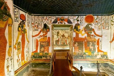 2 Days Private Guided tour King's Valley king Tut tomb Light Show