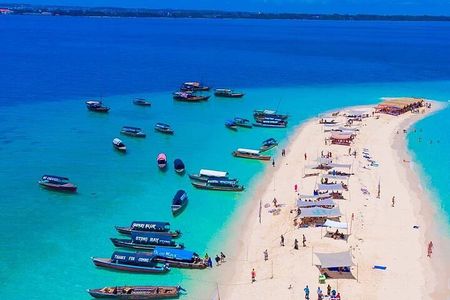 Private Guided Stone Town Tour with Nakupenda Sandbank 
