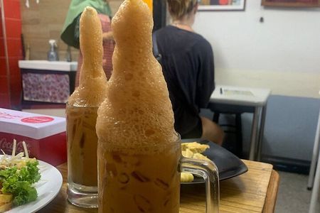 Phuket 10+ Tastings Food Tour & Charming Old Town