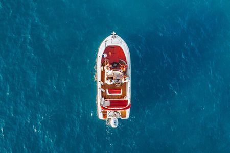 Private Speedboat Tour over Elaphiti Islands and Hidden Caves