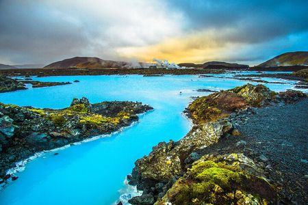 Reykjanes Peninsula: Volcanos & Blue Lagoon Self-Guided Tour