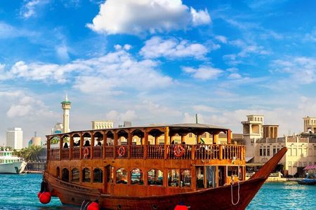 Dubai Heritage Village – Souks Creek Old Dubai and Tastings
