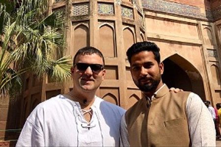 Taj Mahal Sunrise and Agra Fort Private Guided Tour