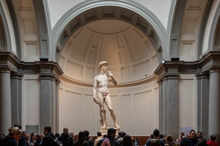 Florence: Accademia Gallery Audio Guided Tour led by Tour Leader