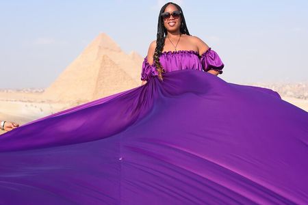 Private Half-day Tour to Giza Pyramids and Sphinx with Camel Ride and Lunch