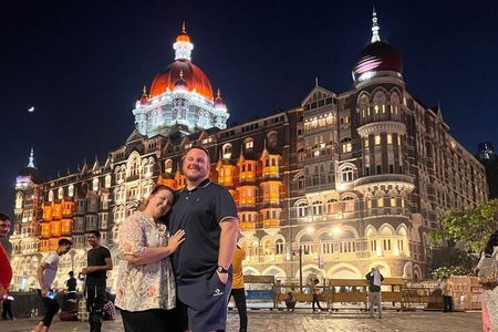 Mumbai Night Tour: Gateway, Marine Drive & More
