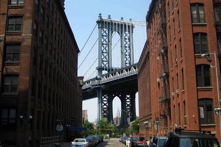 Brooklyn Bridge, Statue of Liberty and Manhattan Tour