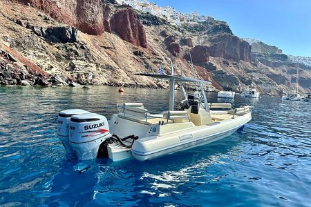 Santorini private boat tour 