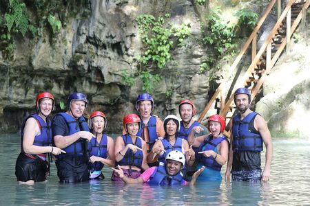 7 waterfalls+typical food