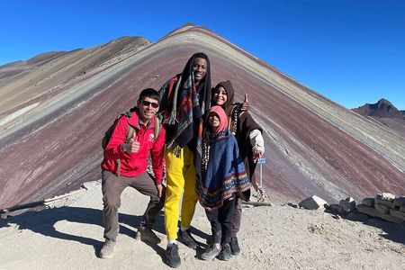 "Rainbow Mountain on Horseback" Day trip with Peru Vip