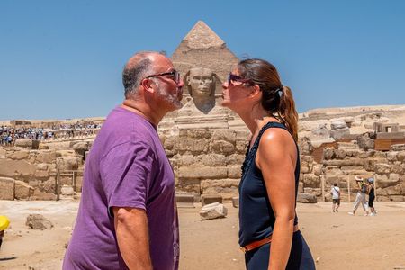 Private Day Tour of Pyramids, Egyptian Museum and Khalili Bazaar