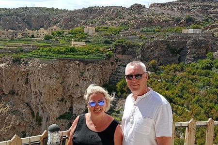 Nizwa Fort-Nizwa Souq-Birkat Al Mouz-Jebel Akhdar - Private Full Day Tour